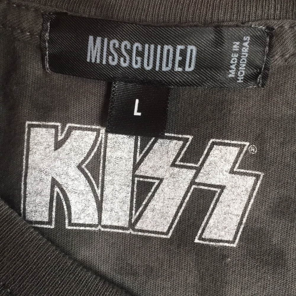 KISS Graphic Tee Shirt - Picture 6 of 6